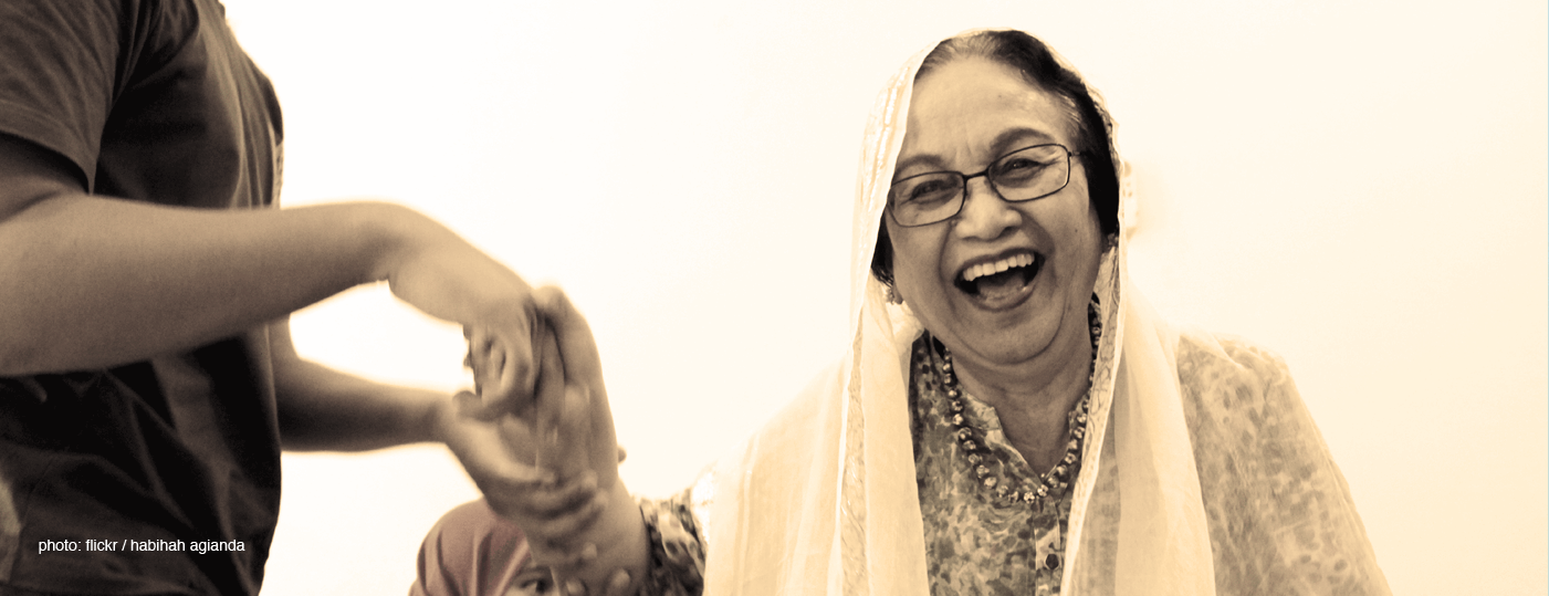 smiling vs laughter